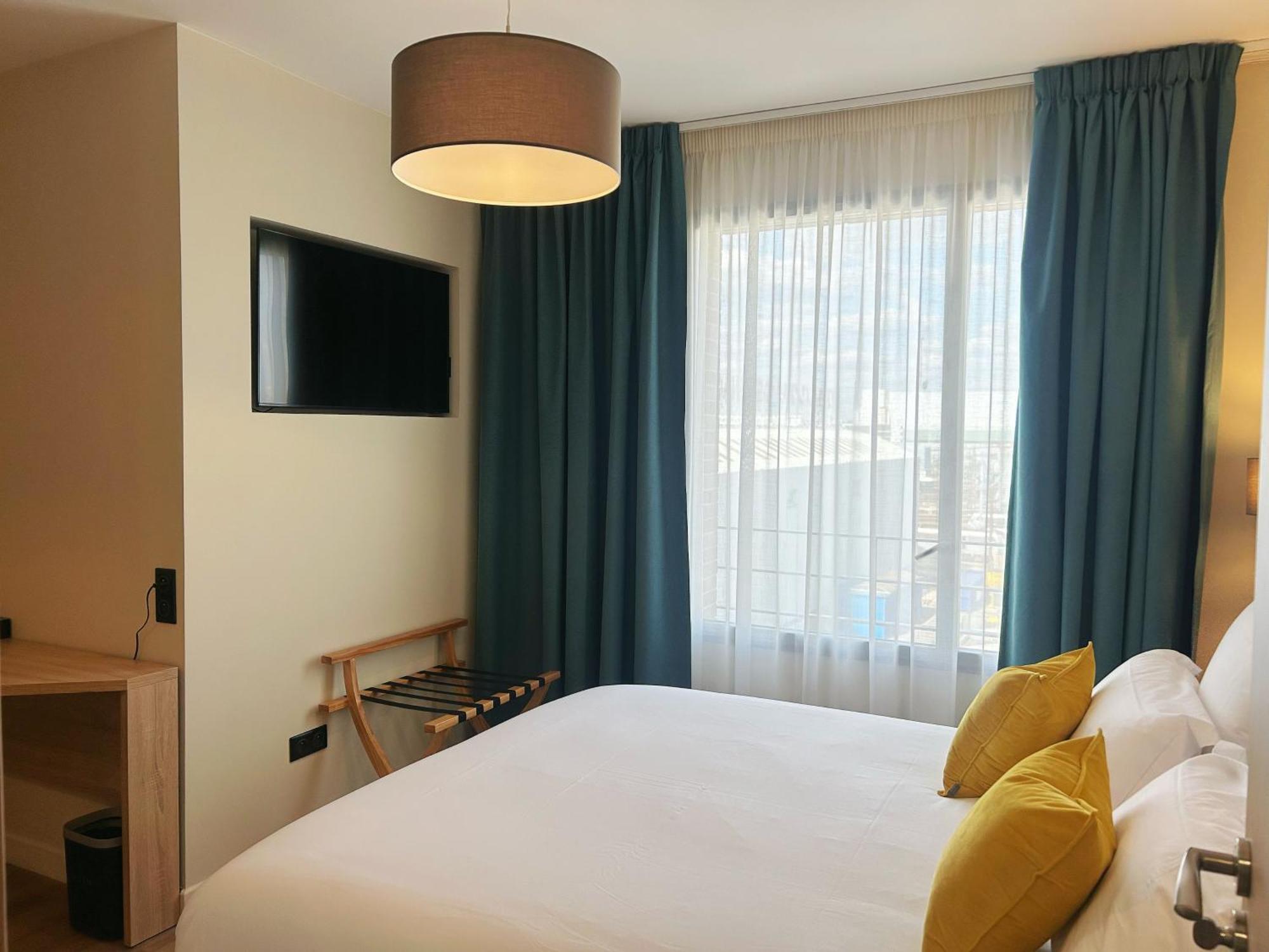 Hotel Oden Paris Ivry Buitenkant foto
